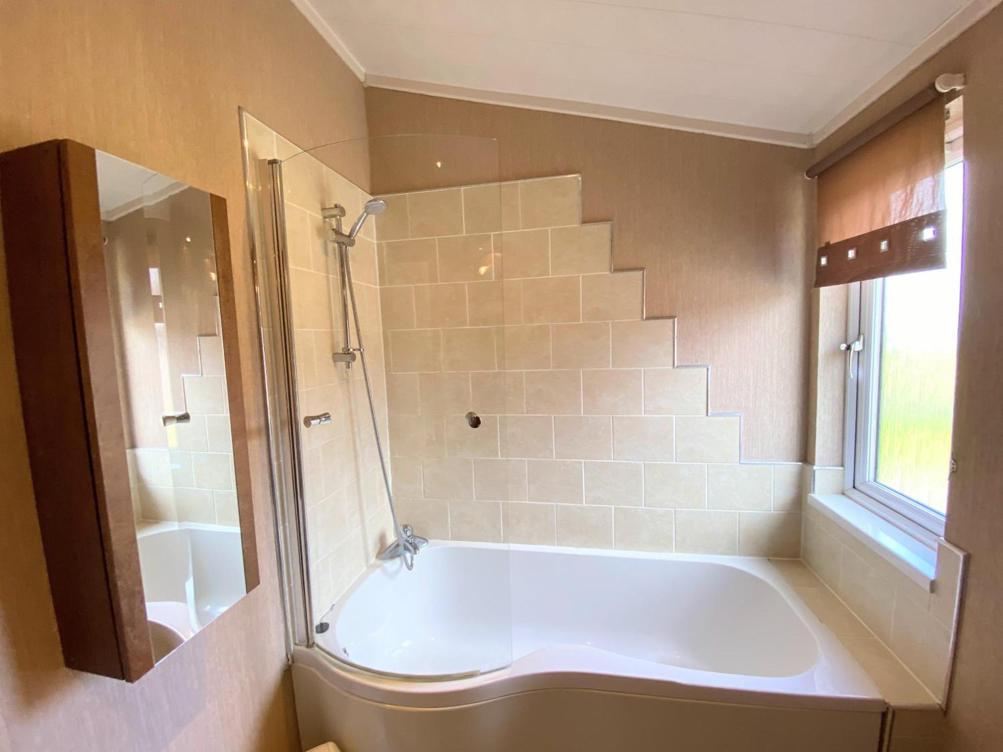 Villa Benarty 11 With Private Hot Tub - Fife - Loch Leven - Lomond Hills - Pet Friendly Kelty Exterior foto
